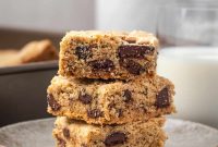 Chewy Chocolate Chip Cookie Bars Recipe — Crowd-Pleasing Dessert