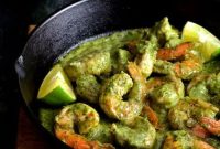 Garlic Butter Shrimp Served in Creamy Avocado Halves