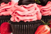 Decadent Chocolate Strawberry Cupcakes with Fresh Berry Frosting