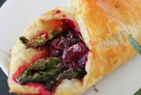 Crispy Puff Pastry-Wrapped Asparagus Recipe