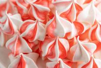 Peppermint Meringues Recipe: Crispy, Minty Holiday Cookies
