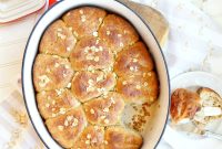 No-Knead Oatmeal Dinner Rolls