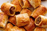 Classic Sausage Rolls: Flaky Pastry Recipe for Any Occasion