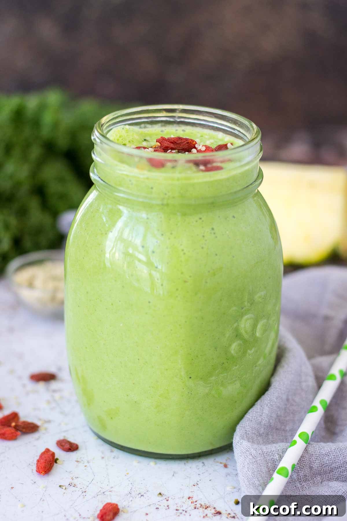 Kale and Pineapple Smoothie for Energy and Glow 4 Kale Pineapple Smoothie served in a glass