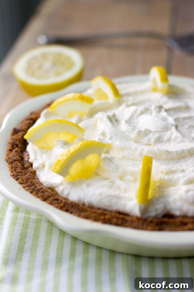 Lemon Cream Pie with Graham Cracker Crust Recipe 3 Lemon cream pie with a graham cracker crust