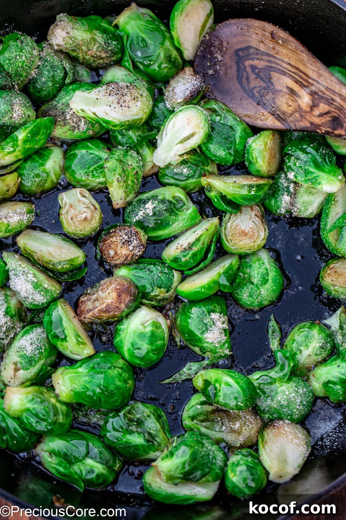 Crispy Pan-Fried Brussels Sprouts with Bacon and Garlic 8 Bright green Brussels sprouts sprinkled with salt and pepper.