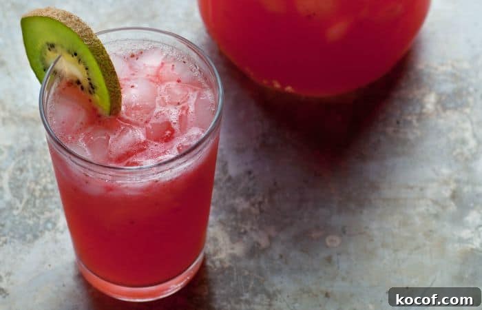 Strawberry Kiwi Limeade Recipe with Fresh Lime Twist 3 strawberry limeade recipe feature
