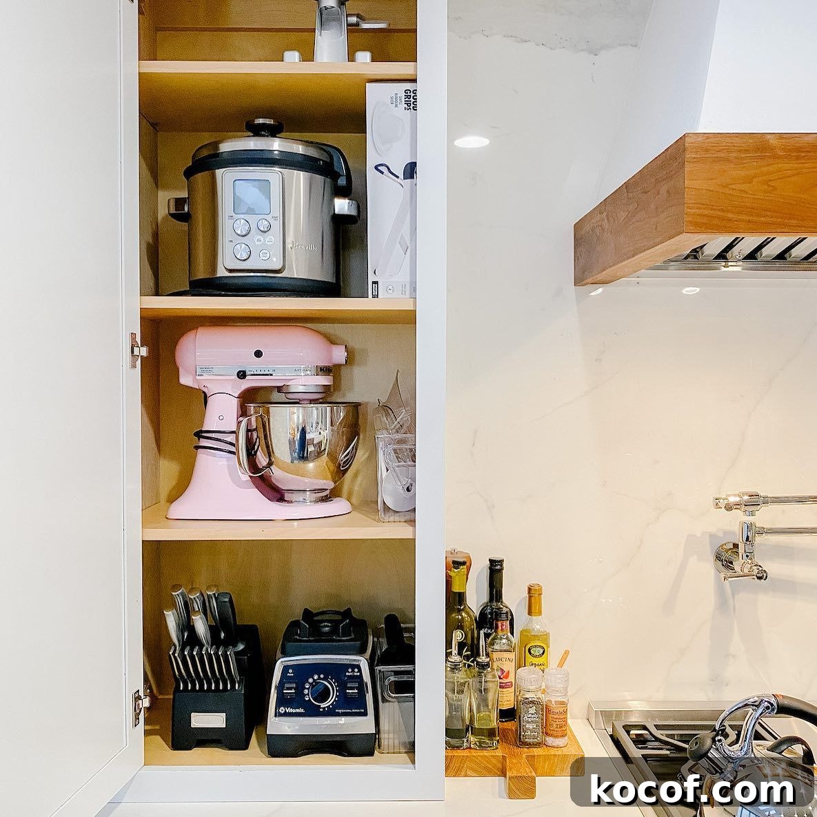 store appliances on shelves