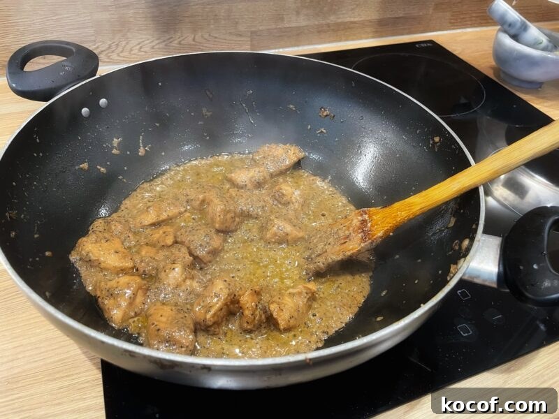 Creamy Kali Mirch Chicken Recipe (Indian Black Pepper Chicken) 8 Chicken Kali Mirch Recipe | Fatima Cooks | Pakistani Recipes