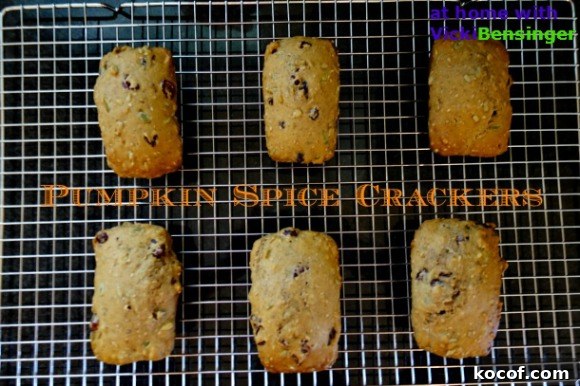Crispy Pumpkin Spice Crackers: Savory Fall Snack Recipe 6 Pumpkin Spice Crackers 3