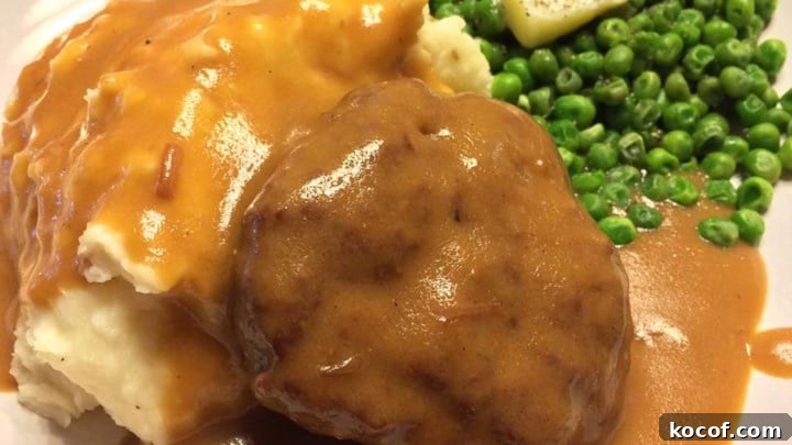 Slow Cooker Salisbury Steak Recipe for Tender Beef and Gravy 2 Slow Cooker Salisbury Steak