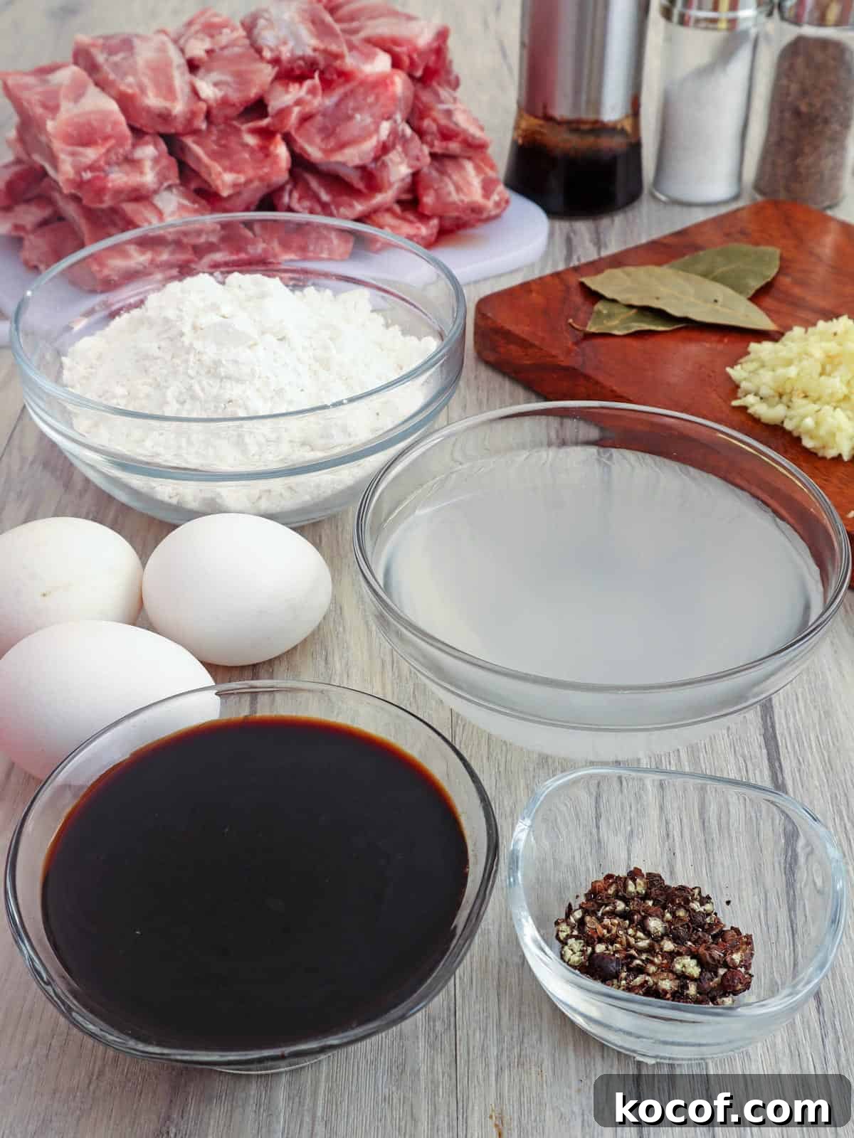 Loslos: What It Means and How to Use It in Spanish Slang 3 baby back ribs, vinegar, eggs, soy sauce, garlic, bay leaves, pepper corns