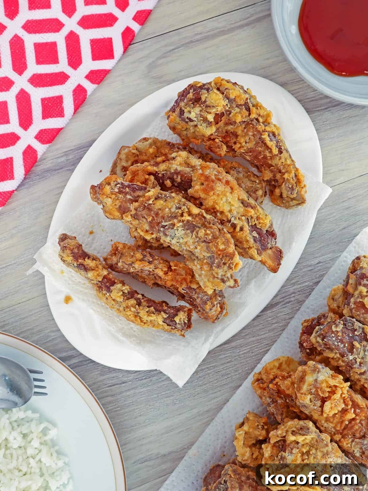 Loslos: What It Means and How to Use It in Spanish Slang 5 crispy pork ribs on white serving platter